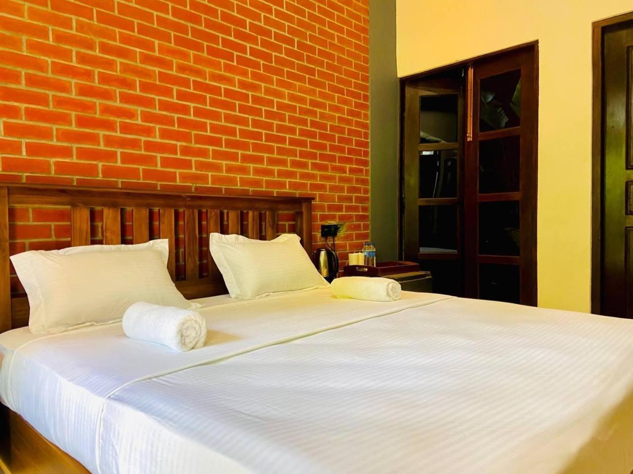 Coffee House Dambulla Hotel Exterior foto